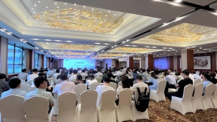 尊龙凯时人生就是搏科技2022年渠路招募会（荆门站）成功进行
